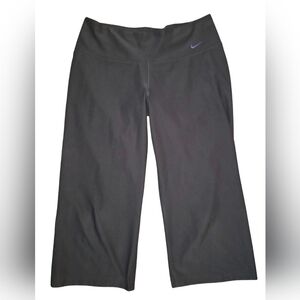 Nike Women's Black Wide Leg Pants